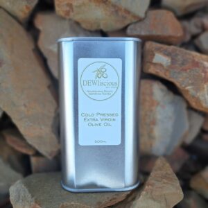 DEWliscious Extra Virgin Olive Oil from the Boland South Africa in a can.